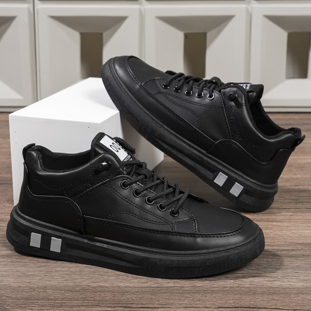黒スニーカー 快適設計 カジュアルスニーカー